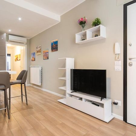 Pepi Modern By Mmega Apartment ฟลอเรนซ์ ภายนอก รูปภาพ
