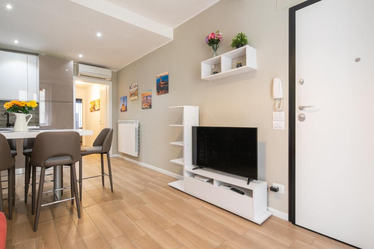 Pepi Modern By Mmega Apartment ฟลอเรนซ์ ภายนอก รูปภาพ